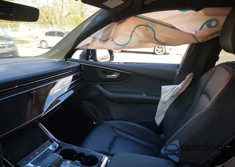 2021 Audi Q7 Premium Plus 55 Tfsi Quattro Tiptronic from USA, damaged, VIN WA1LXAF75MD024452